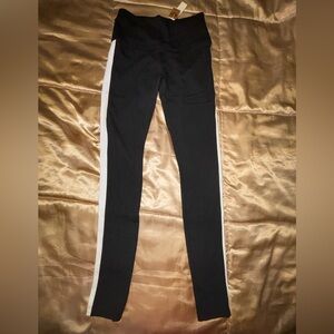🐸PINK Victoria's Secret Black Leggings with White Stripe